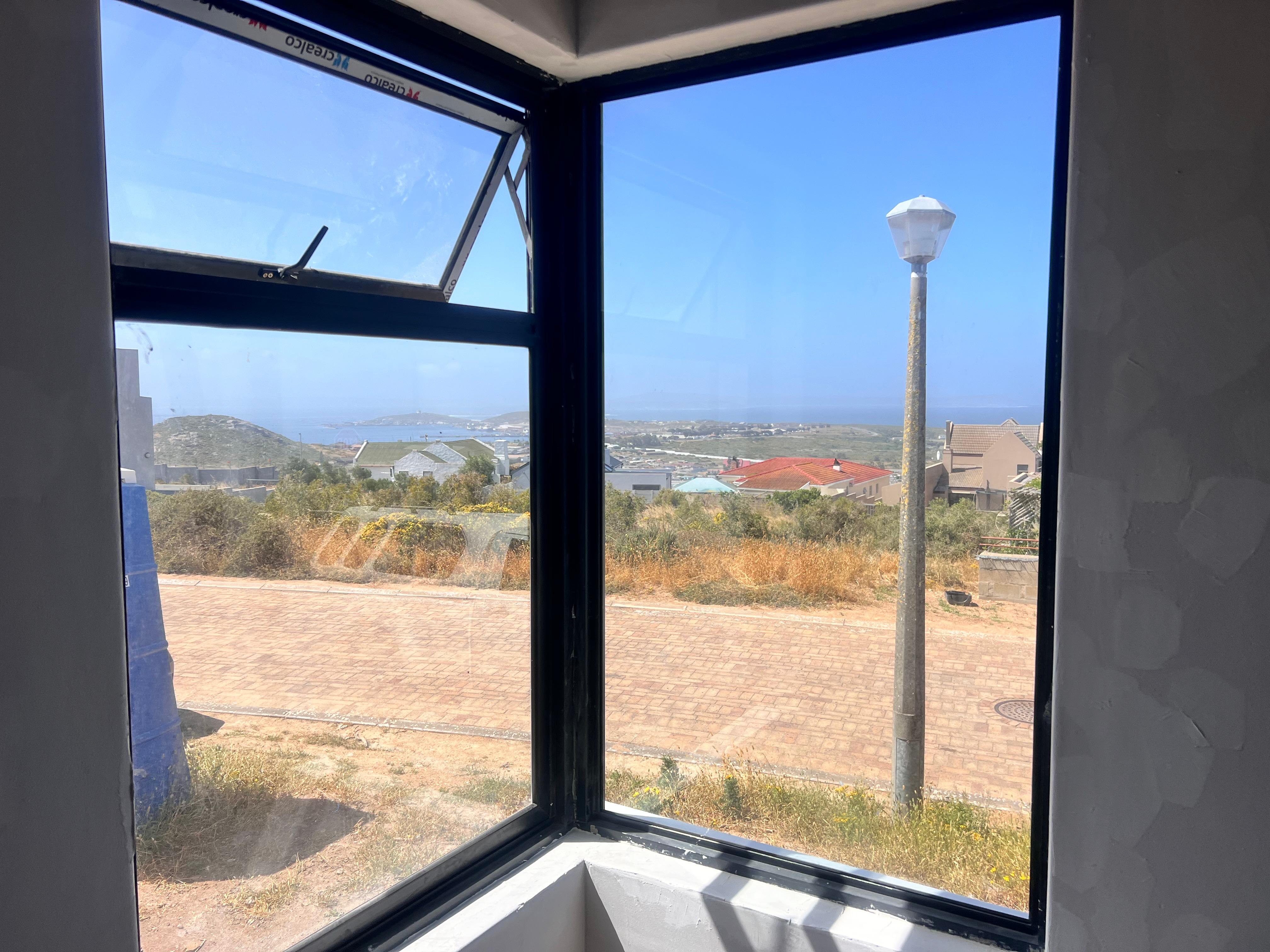 3 Bedroom Property for Sale in Hoogland Western Cape